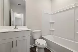 16462 Honeysuckle Hill Dr, Conroe, TX 77303 - Photo 14
