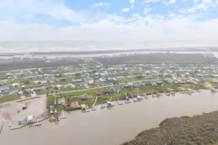 1390 County Rd 201, Sargent, TX 77414 - Photo 44