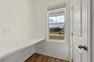 1942 Shellbank Ave, Aransas Pass, TX 78336 - Photo 4
