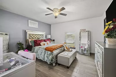 14622 Lea Valley Drive, Houston, TX 77049 - Photo 12