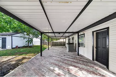 1308 W Dumble Street, Alvin, TX 77511 - Photo 24
