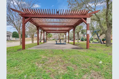 10109 Schaper Road, Galveston, TX 77554 - Photo 30
