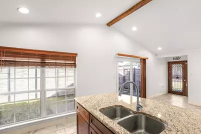 5609 Hollow Pines Drive, Houston, TX 77049 - Photo 12