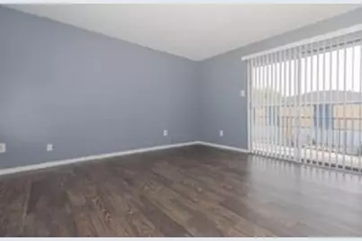 801 S Allen Genoa Road #510, Houston, TX 77587 - Photo 8