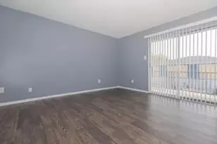 801 S Allen Genoa Rd, Houston, TX 77587 - Photo 8