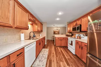 3608 Kristen Drive, Highlands, TX 77562 - Photo 14