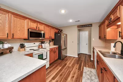 3608 Kristen Drive, Highlands, TX 77562 - Photo 16