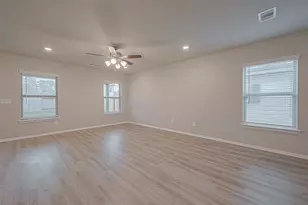1986 Hidden Cedar Dr, Conroe, TX 77301 - Photo 10