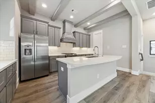 1214 W 25th St, Houston, TX 77008 - Photo 12