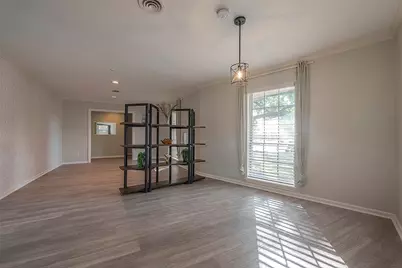 7810 Locke Lane, Houston, TX 77063 - Photo 26