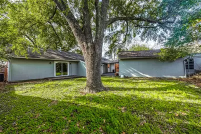 7810 Locke Lane, Houston, TX 77063 - Photo 32