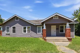 300 W James St, Baytown, TX 77520 - Photo 18