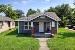 300 W James St, Baytown, TX 77520 - Photo 4