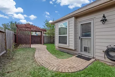 2217 Pine Creek Court, Conroe, TX 77301 - Photo 24