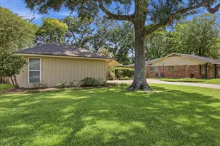 6355 Friar Tuck Ln, Beaumont, TX 77707 - Photo 2