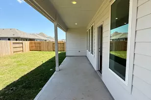 16080 Tallis Dr, Conroe, TX 77303 - Photo 4