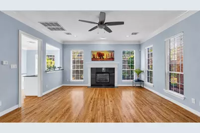 2819 Briarhurst Park, Houston, TX 77057 - Photo 2