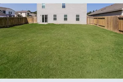 2104 Cedar Bend Drive, Conroe, TX 77306 - Photo 18