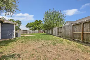 18103 Misty Jade Ln, Cypress, TX 77429 - Photo 4