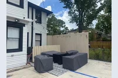 1629 Bonnie Brae Street #1, Houston, TX 77006 - Photo 16