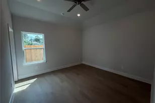16697 Eastchase St, Montgomery, TX 77316 - Photo 4