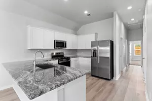 16697 Eastchase St, Montgomery, TX 77316 - Photo 4