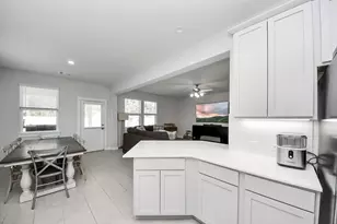 297 Gallant Fox Wy, New Caney, TX 77357 - Photo 8