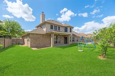 1810 Candle Light Court, Sugar Land, TX 77498 - Photo 14