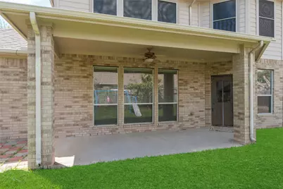 1810 Candle Light Court, Sugar Land, TX 77498 - Photo 12
