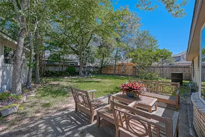 13914 Saint Marys Lane, Houston, TX 77079 - Photo 30