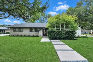 10051 Wickersham Ln, Houston, TX 77042 - Photo 2