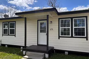 170 Lois St, Clute, TX 77531 - Photo 8