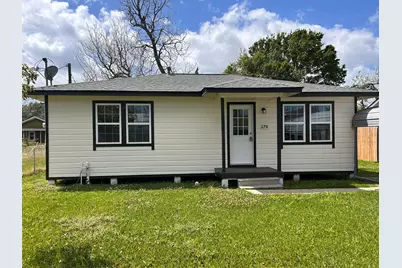170 Lois Street, Clute, TX 77531 - Photo 1