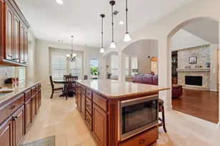 2211 Indigo Pass Ct, Friendswood, TX 77546 - Photo 12