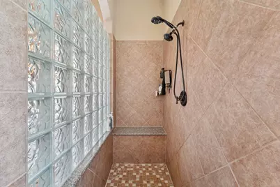 2211 Indigo Pass Court, Friendswood, TX 77546 - Photo 22