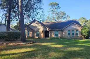 1306 Trailwood Village Dr, Houston, TX 77339 - Photo 1