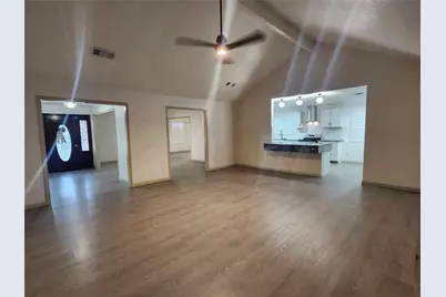 1306 Trailwood Village Drive, Houston, TX 77339 - Photo 8