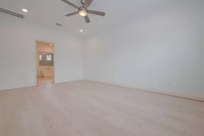 8929 Grovner Place, Houston, TX 77055 - Photo 18