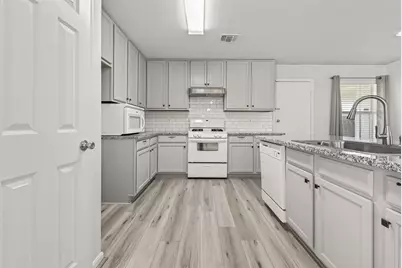 7554 Appleberry Drive, Cypress, TX 77433 - Photo 14