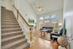 11827 Orchard Mountain Dr, Houston, TX 77059 - Photo 12