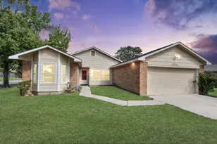 5054 Kleinway Dr, Houston, TX 77066 - Photo 2