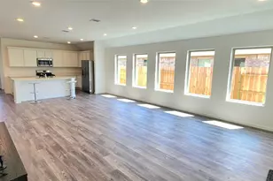 22566 Pagoda Dogwood Branch, New Caney, TX 77357 - Photo 4