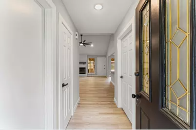 30 N Drifting Leaf Court, Spring, TX 77380 - Photo 4