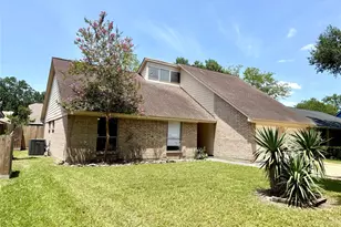 16610 Park Scot Dr, Houston, TX 77084 - Photo 2