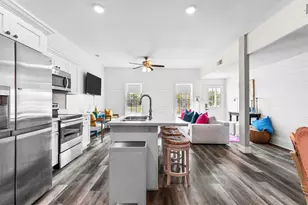 808 27th St, Galveston, TX 77550 - Photo 10
