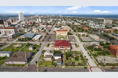 808 27th Street, Galveston, TX 77550 - Photo 30