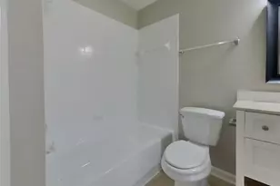 3126 Kelling St, Houston, TX 77045 - Photo 8