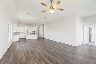 4728 Bakers Lndg Dr, Katy, TX 77493 - Photo 10