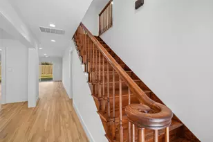 12838 Butterfly Ln, Houston, TX 77024 - Photo 2