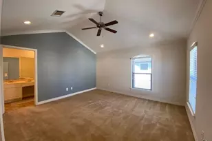 3710 Sherwood Ln, Houston, TX 77092 - Photo 24